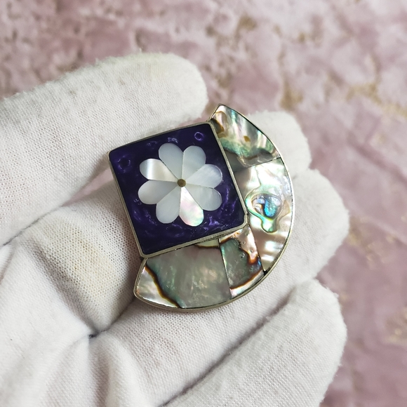 VNTG PINS | Bundle of 3x Mexico Alpaca Mother of Pearl Pins - Picture 12 of 15